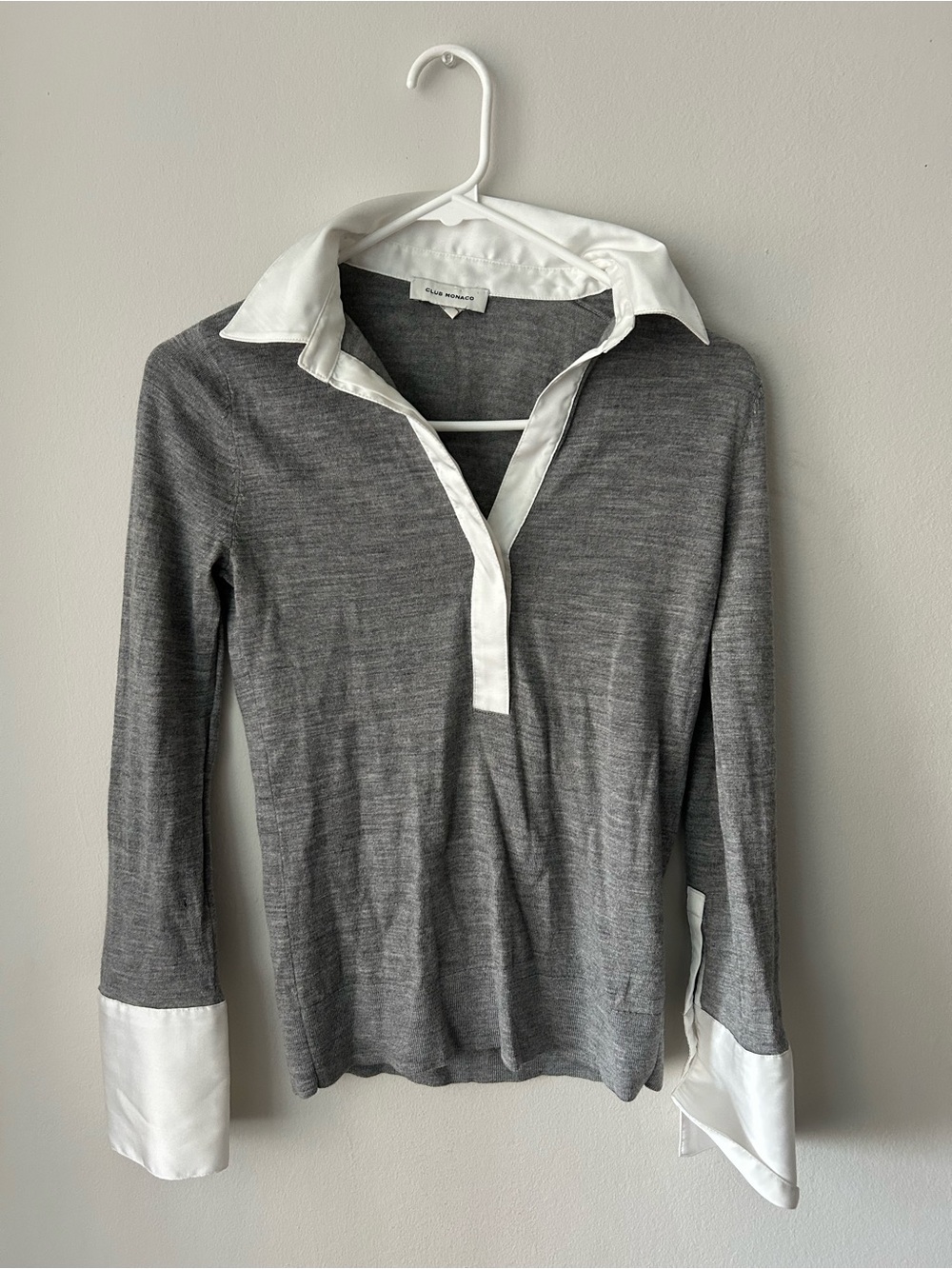 Club Monaco Gray Knit Top with White Collar and Cuffs